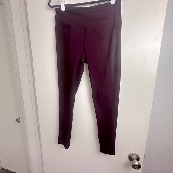 Vuori Dark Purple Performance Activewear Leggings With Back Zipper Pocket M/L? - Picture 2 of 12